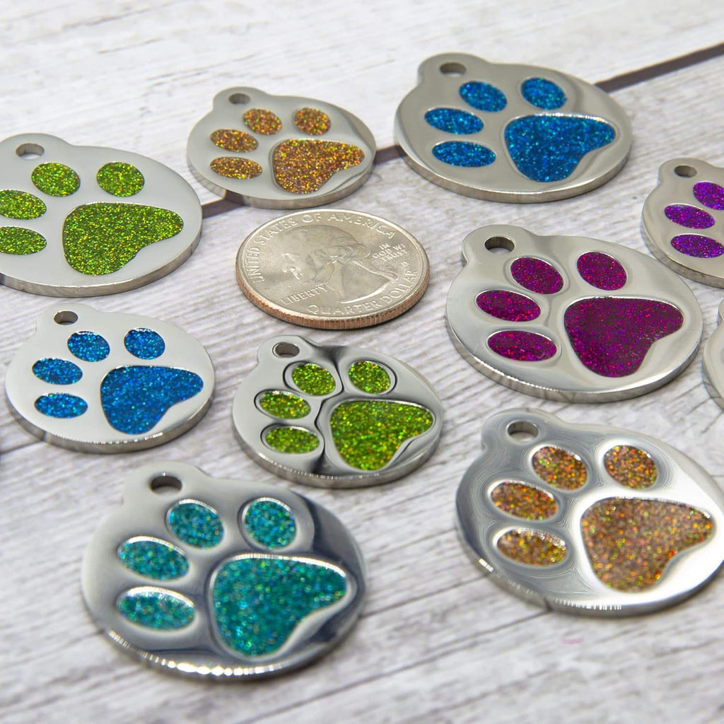 Pet tag engraving detail